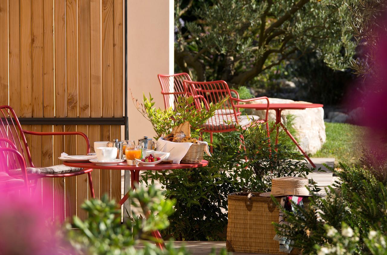 Maison d'hôtes Le Pré Gourmand - Adults only Eyragues Exterior foto